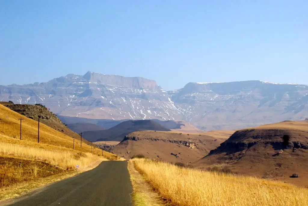 De bästa vägarna för att besöka Sydafrika: välj den perfekta turen