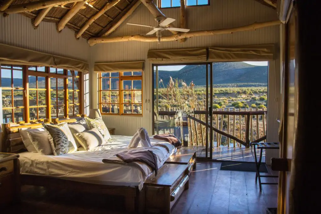 Aquila Private Game Reserve: the best atypical luxury safari hotel in Cape Town in South Africa