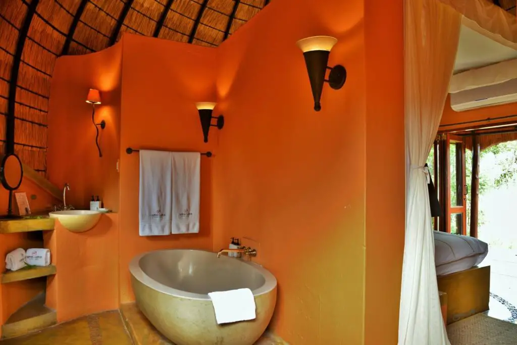 Riserva privata Hoyo-Hoyo Safari Lodge: il miglior hotel 3 stelle in un parco safari nel Kruger National Park in Sud Africa