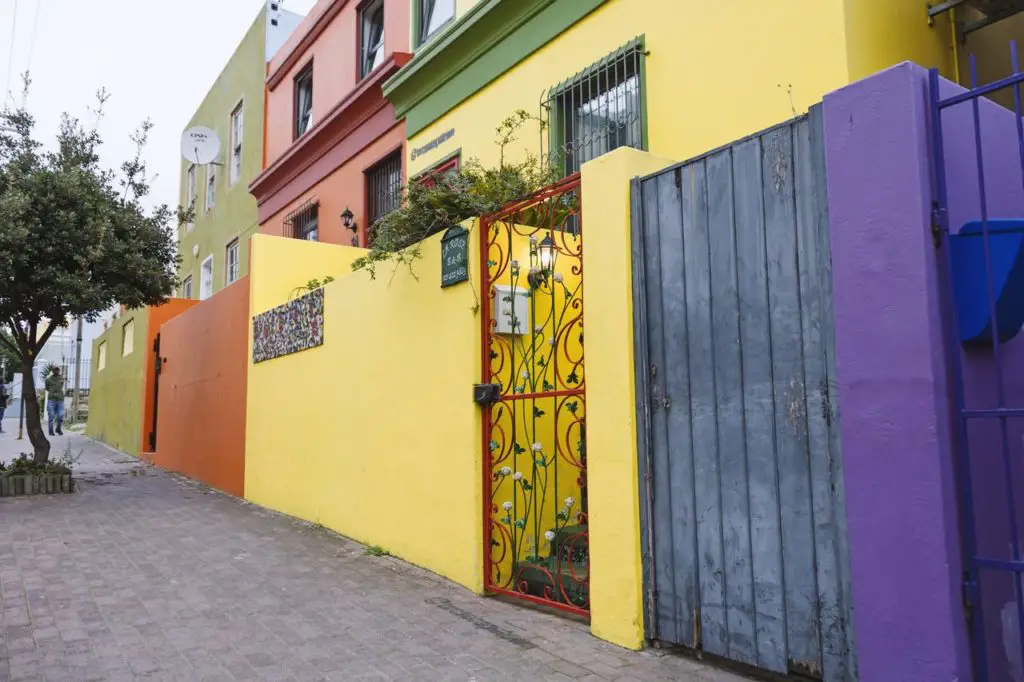 La Rose Bed & Breakfast: the hotel with the best value for money for accommodation in the Bo-Kaap district of Cape Town in South Africa