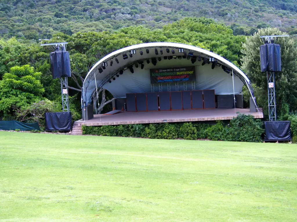 Les concerts du jardin botanique national de Kirstenbosch font partis des excursions incontournables du Cap en Afrique du Sud