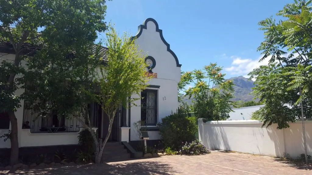 Hôtel Stumble inn Backpackers : la meilleure auberge de jeunesse sur la route des vins de Stellenbosch et de Franschhoek en Afrique du Sud