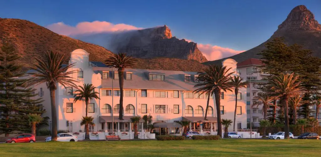 Winchester Mansions : le meilleur hôtel avec piscine de la promenade de Sea Point au Cap en Afrique du Sud